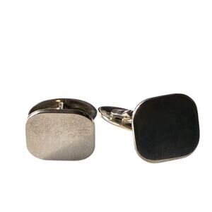 Tiffany & Co. Square Sterling Silver Cufflinks – Classic Minimalist Design